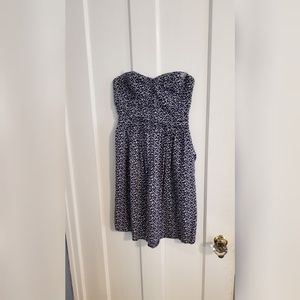 Strapless dress